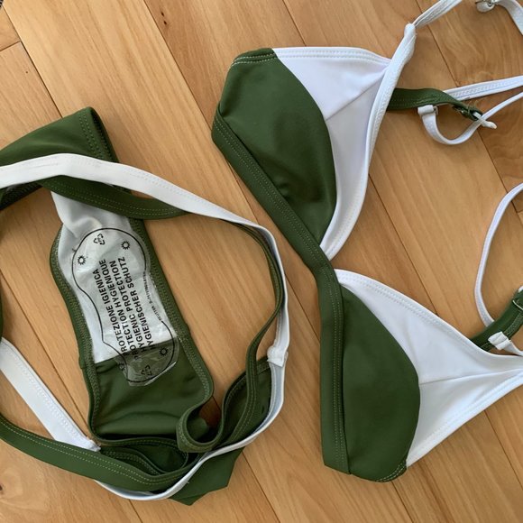 2-piece bikini - Picture 4 of 4